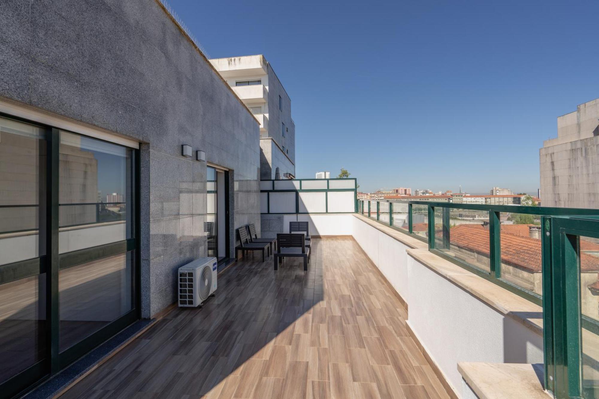 Gaia Terrace Apartamento Qian 2Br Ac L Free Parking Vila Nova de Gaia Eksteriør billede