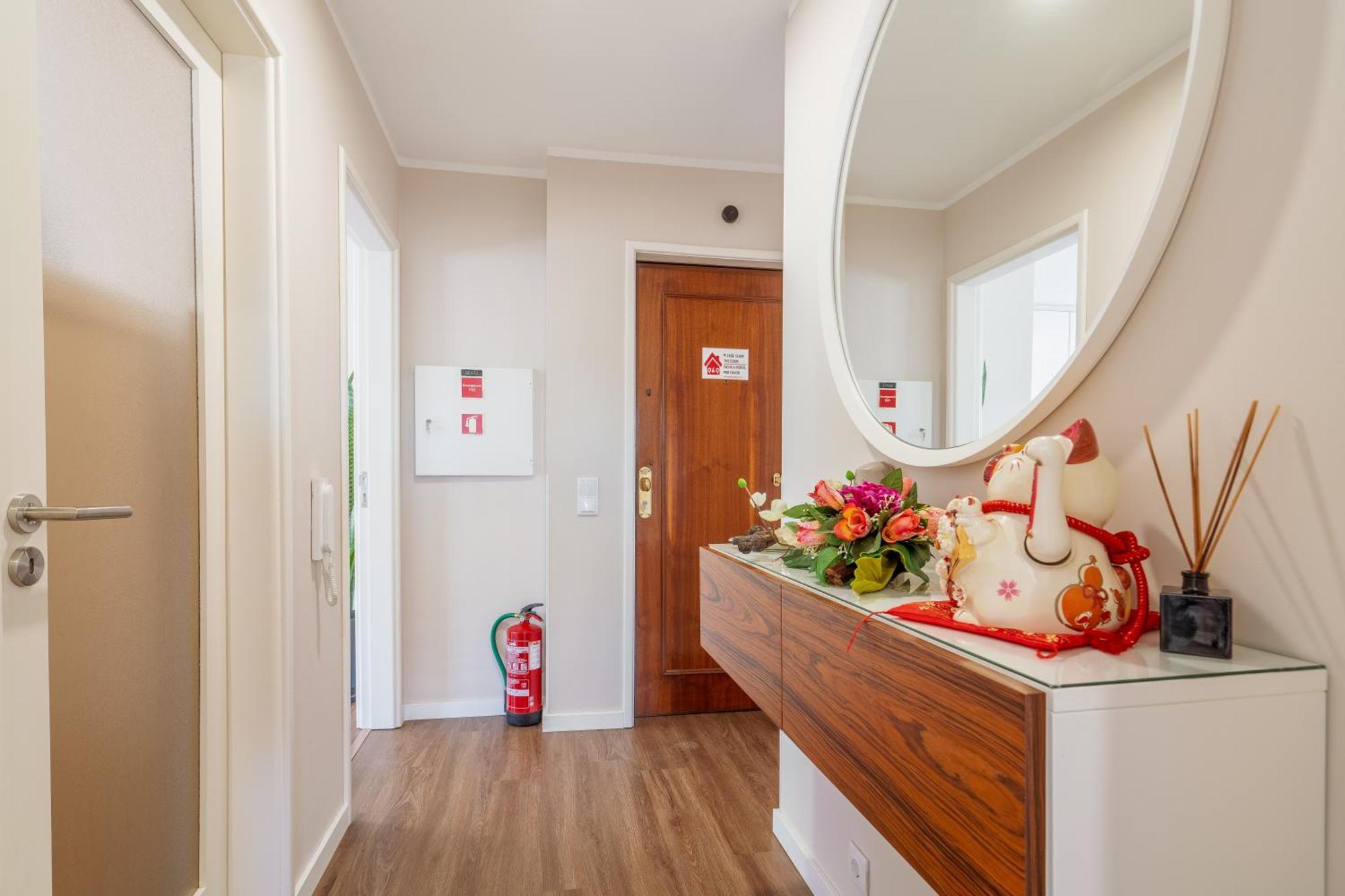 Gaia Terrace Apartamento Qian 2Br Ac L Free Parking Vila Nova de Gaia Eksteriør billede