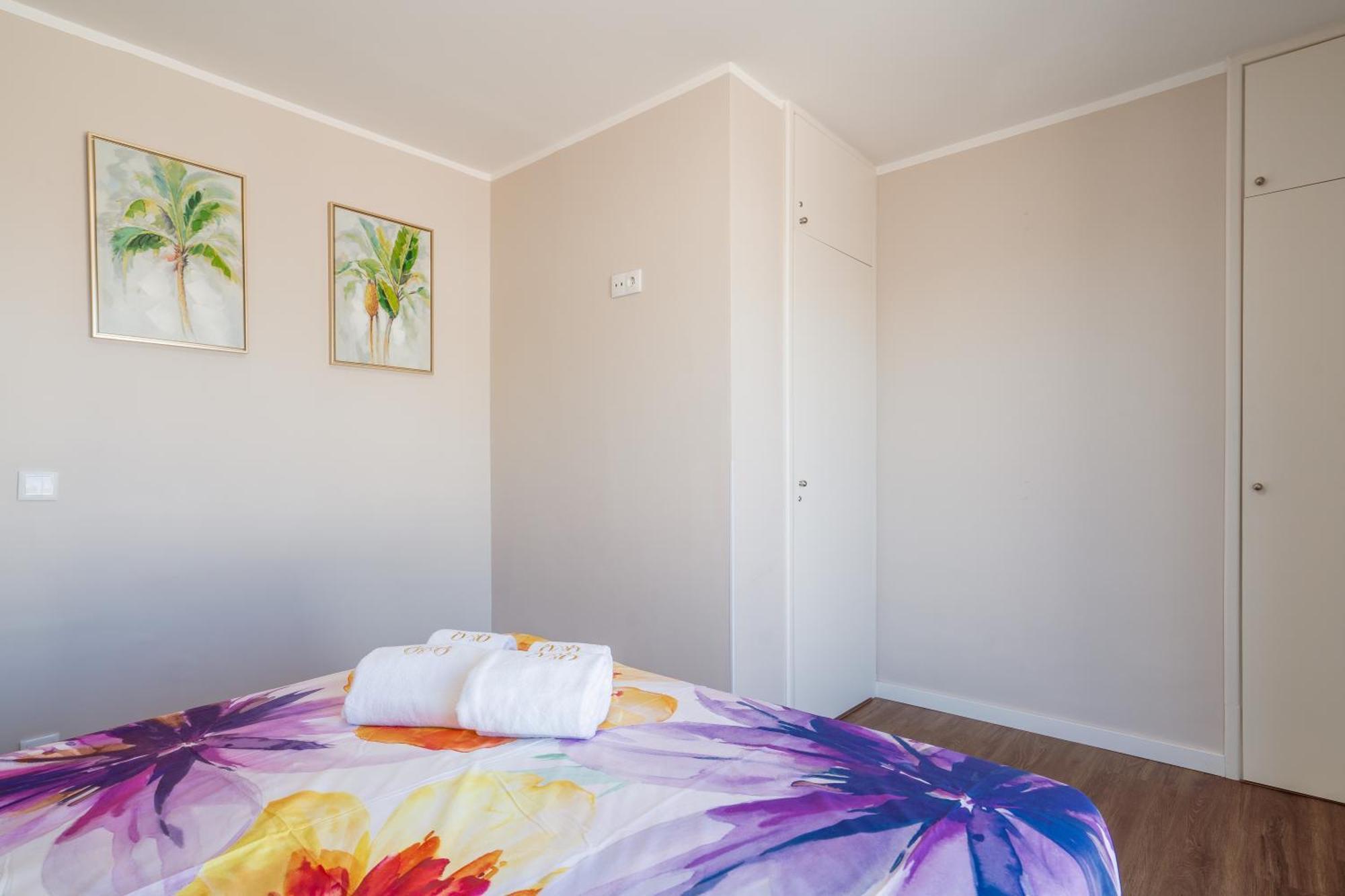 Gaia Terrace Apartamento Qian 2Br Ac L Free Parking Vila Nova de Gaia Eksteriør billede